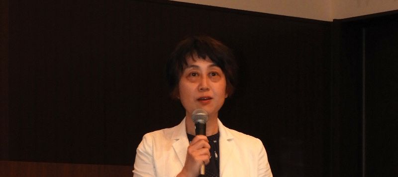 21y90ec88e4.jpg